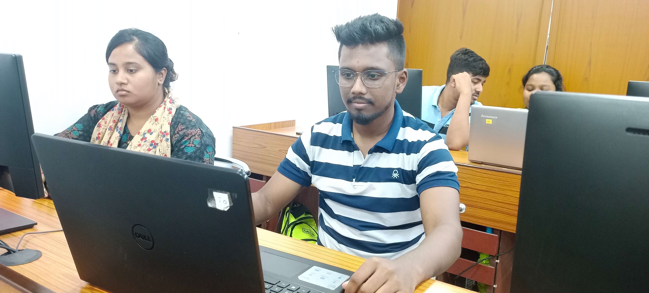 interns working in lab